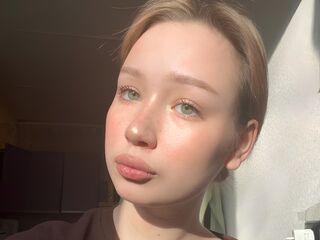 ElwineCawthorne's Camgirls live Profile Image