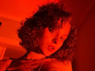 MaggieBrovn's Live sex cam show Profile Image